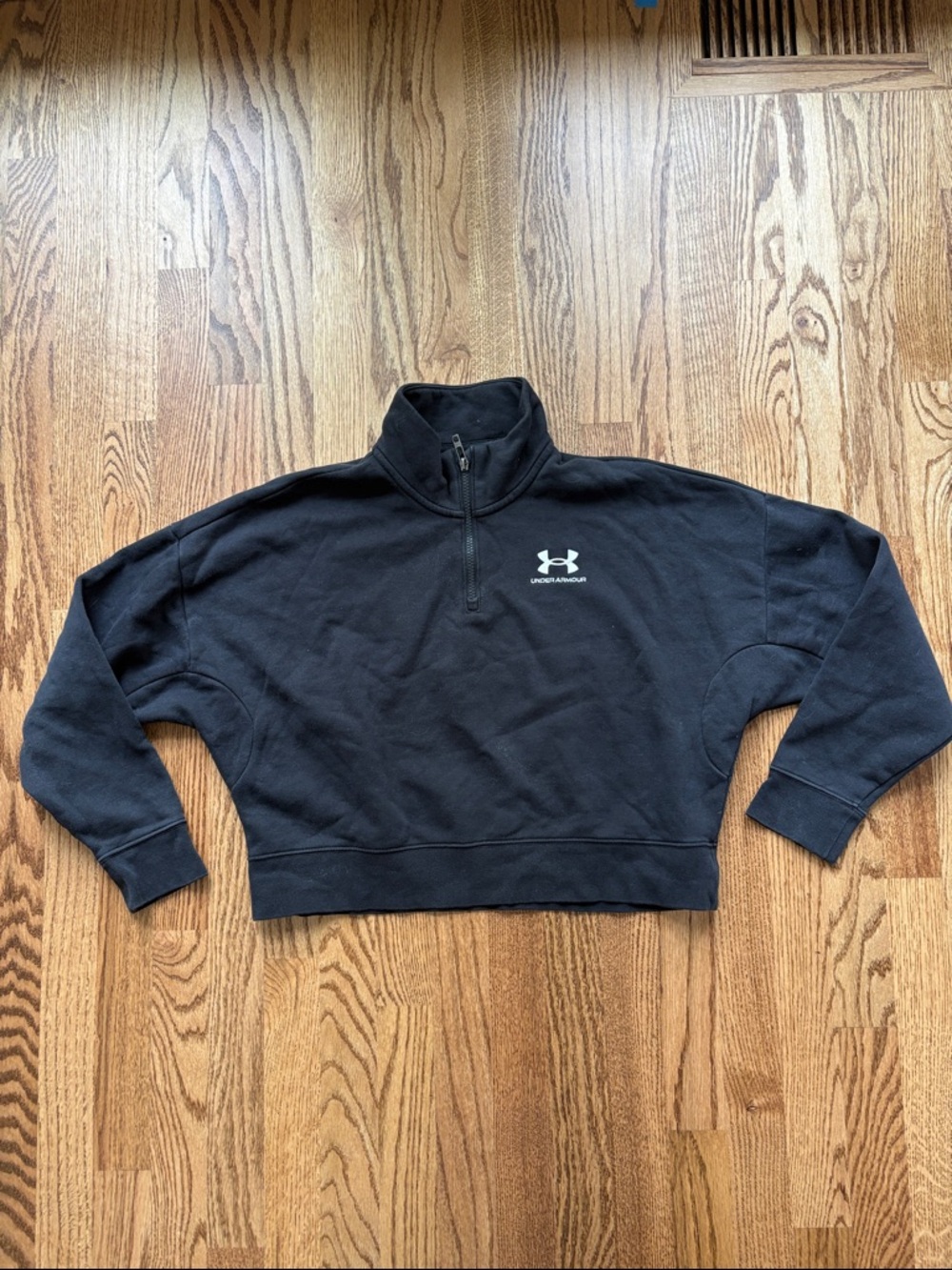 Under Armour Sweatshirt